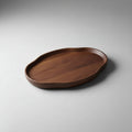 Bandeja de madeira Enyawell, artesanal e ecológica. Ideal para servir frutas, queijos e snacks com estilo moderno e sustentável.