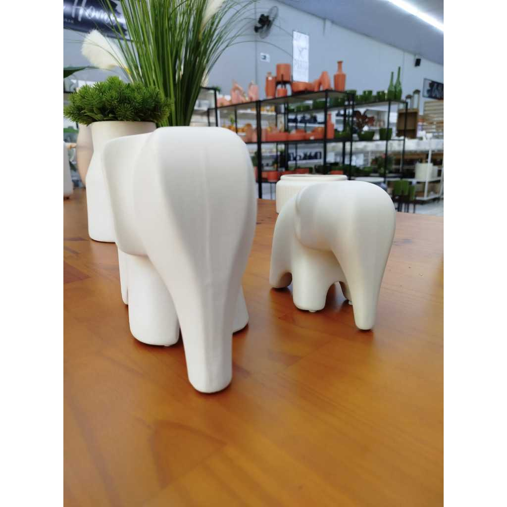 Estatueta Elefante Familia Dupla em Cerâmica Para Decoração