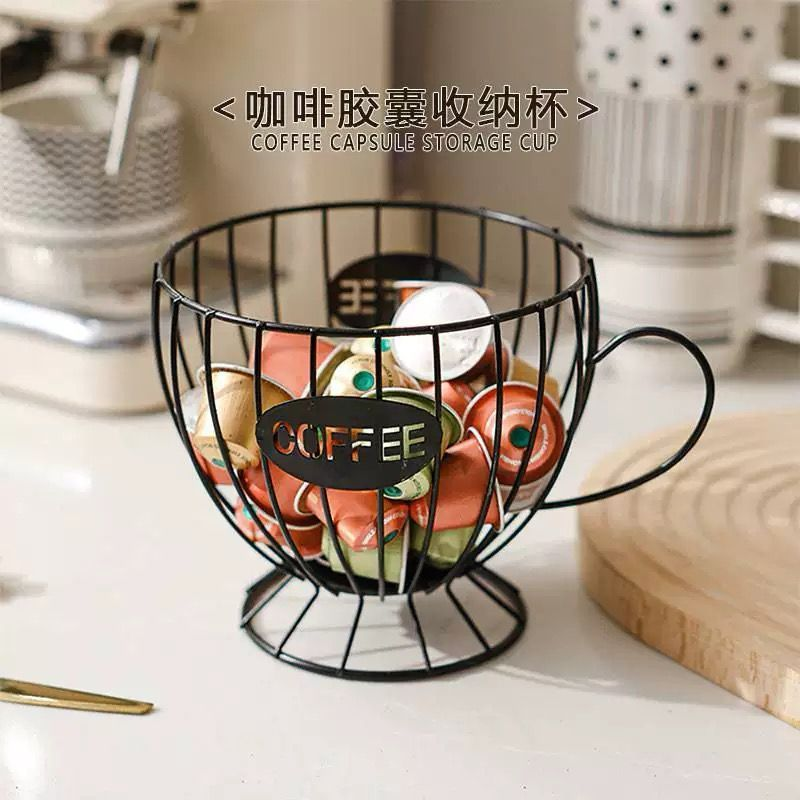 Cesta para cápsulas de café preta vista frontal – design elegante