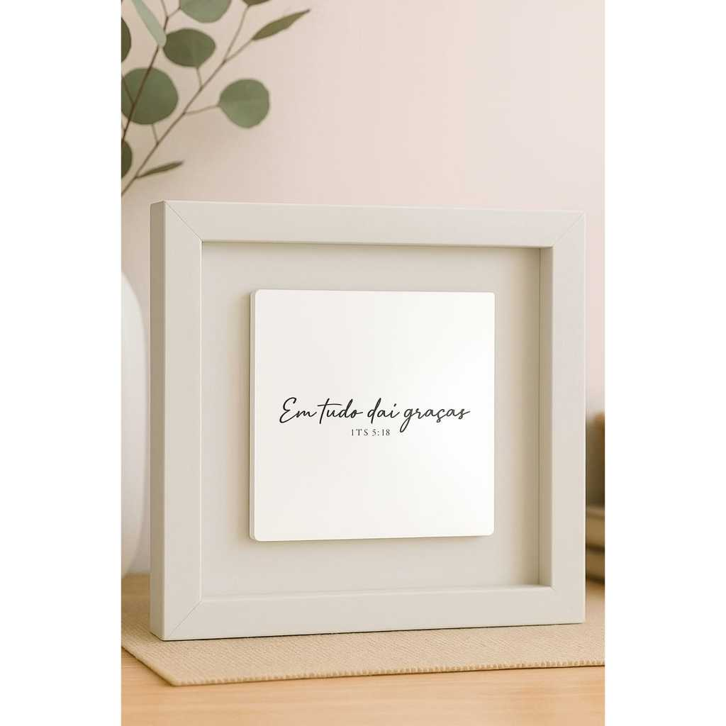 Quadro Decorativo com Frase Bíblica "Em Tudo Dai Graças" – Espelho com Moldura em Madeira